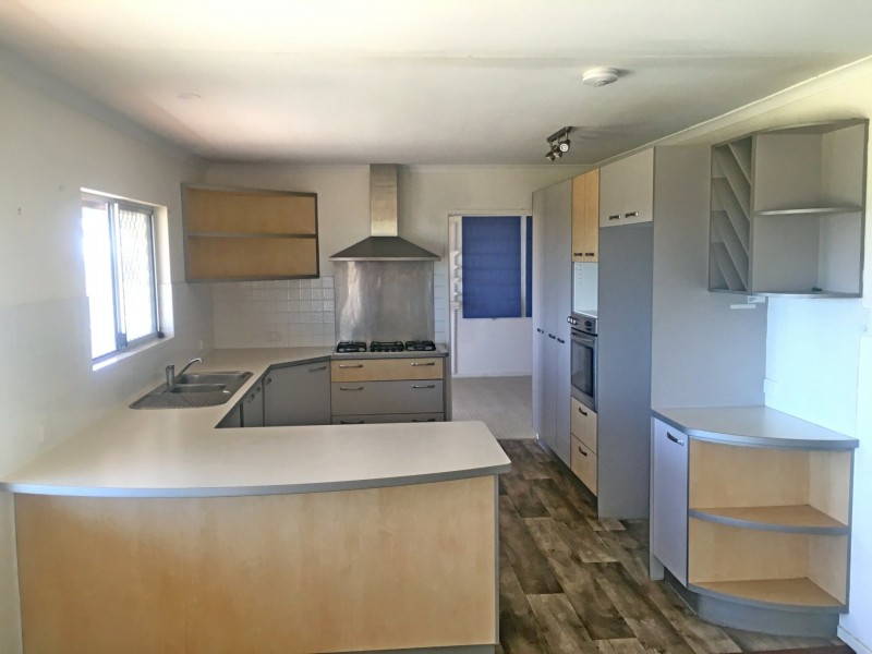 22 Hein Court, Regency Downs QLD 4341