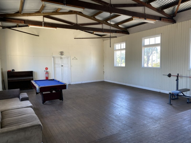 16 Topaz Crescent, Lockyer Waters QLD 4311