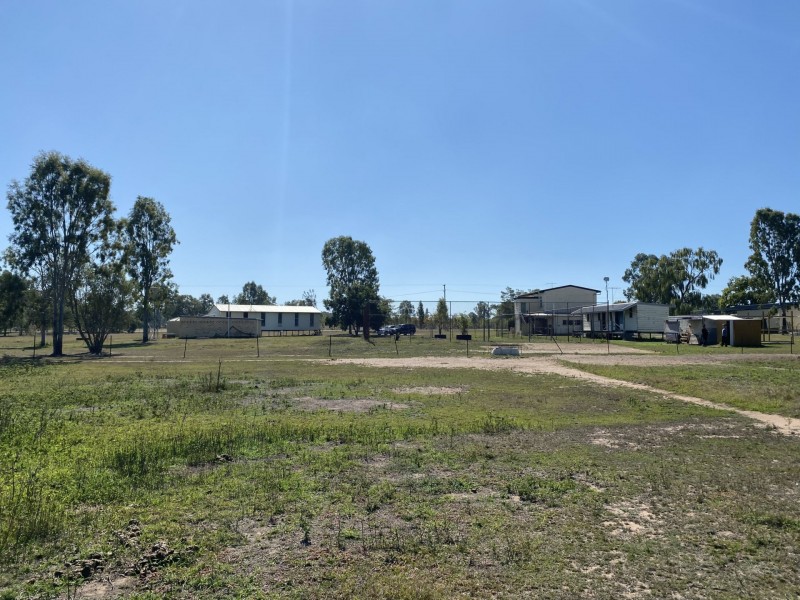 16 Topaz Crescent, Lockyer Waters QLD 4311