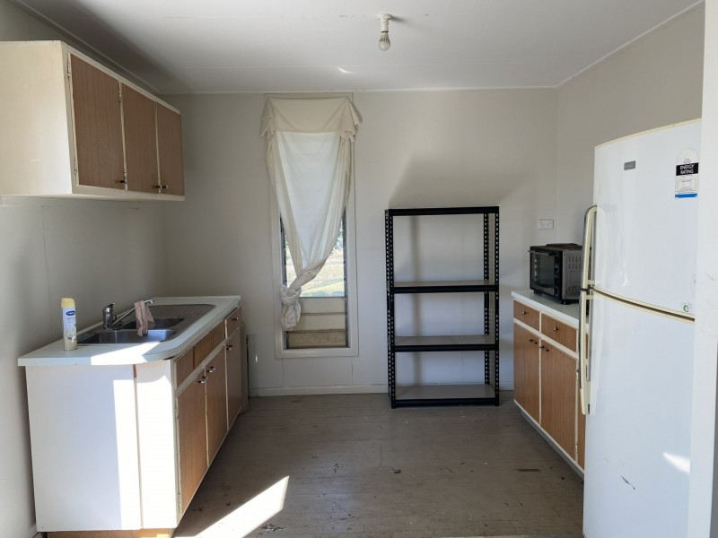 16 Topaz Crescent, Lockyer Waters QLD 4311