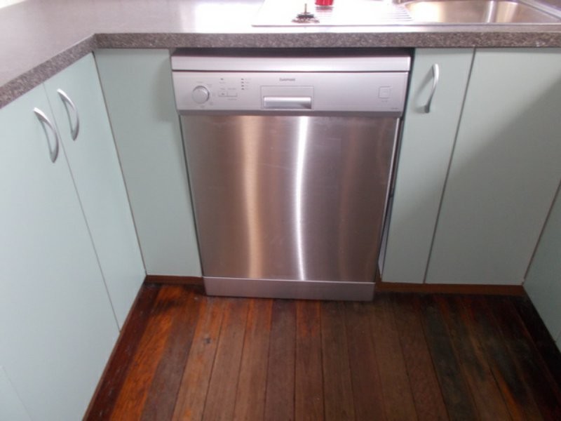 4 WATER STREET, Helidon QLD 4344