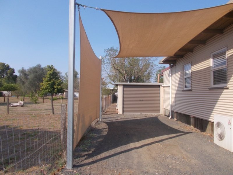 4 WATER STREET, Helidon QLD 4344