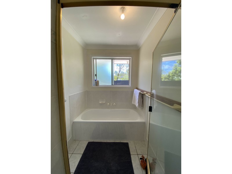 Morton Vale QLD 4343