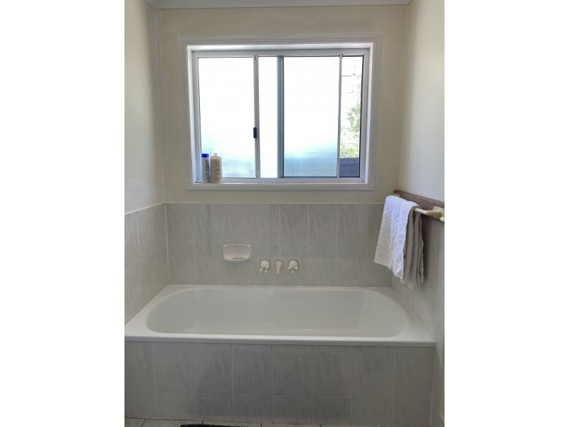 Morton Vale QLD 4343