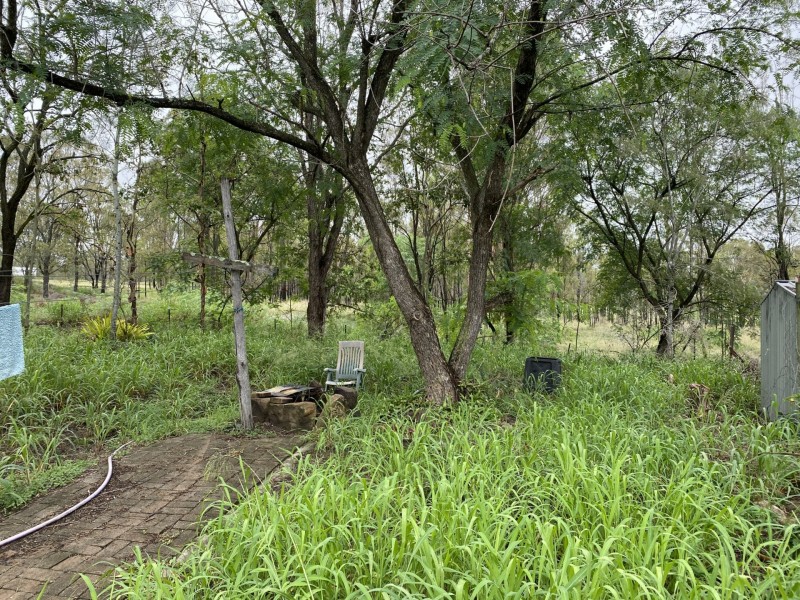 11 Laurel Road, Hatton Vale QLD 4341