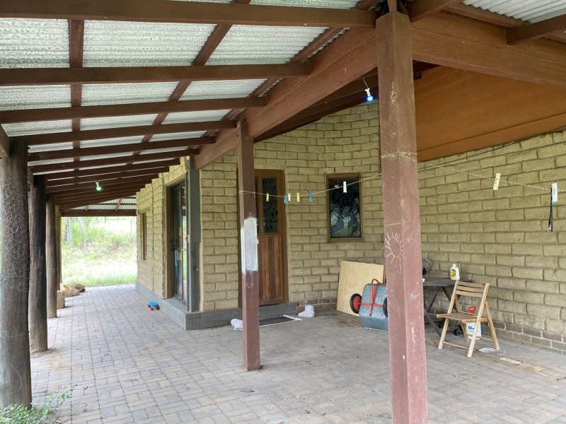 11 Laurel Road, Hatton Vale QLD 4341