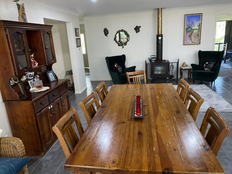 43 hewett drive, Regency Downs QLD 4341