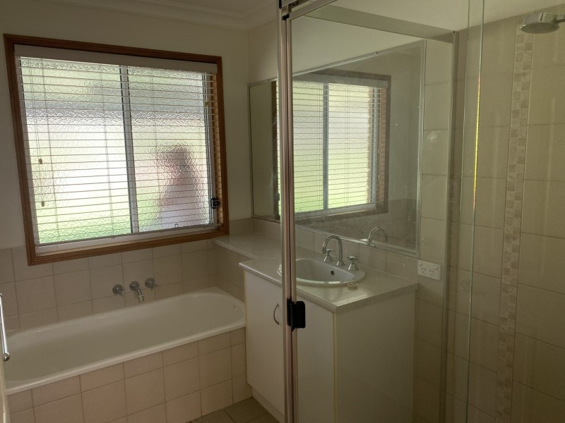 65 Edwards Road, Gatton QLD 4343