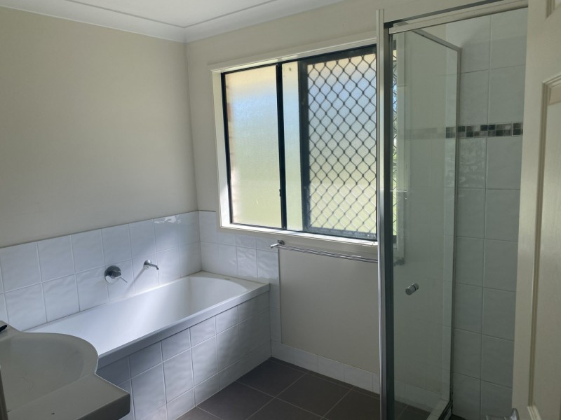 106 Tallaringa Drive, Adare QLD 4343