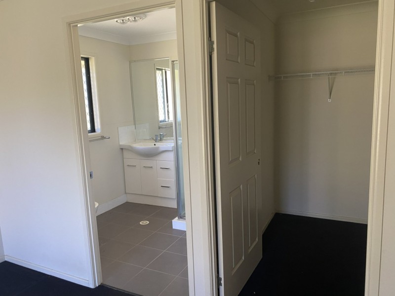 106 Tallaringa Drive, Adare QLD 4343