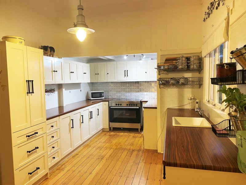 14 Power Street, Glenore Grove QLD 4342