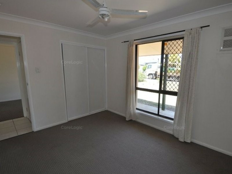 8 Davis Crescent, Gatton QLD 4343