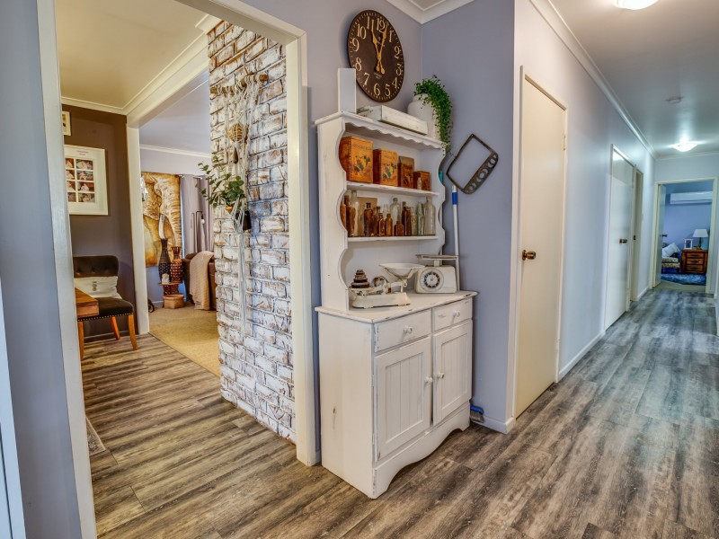 3759 Warrego Highway, Hatton Vale QLD 4341