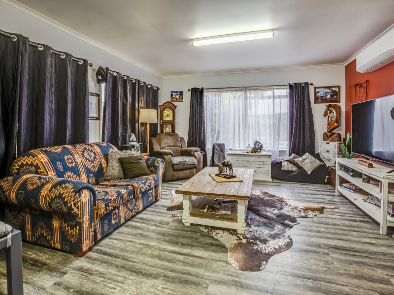 3759 Warrego Highway, Hatton Vale QLD 4341