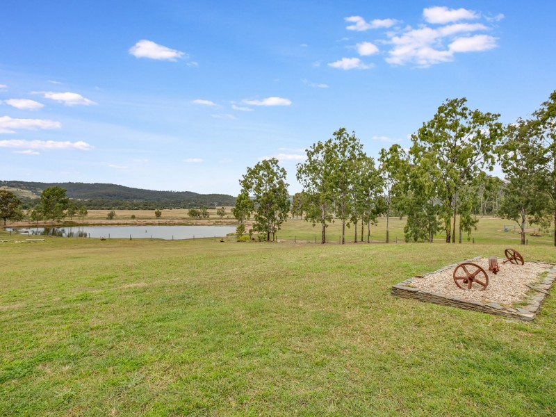 3759 Warrego Highway, Hatton Vale QLD 4341