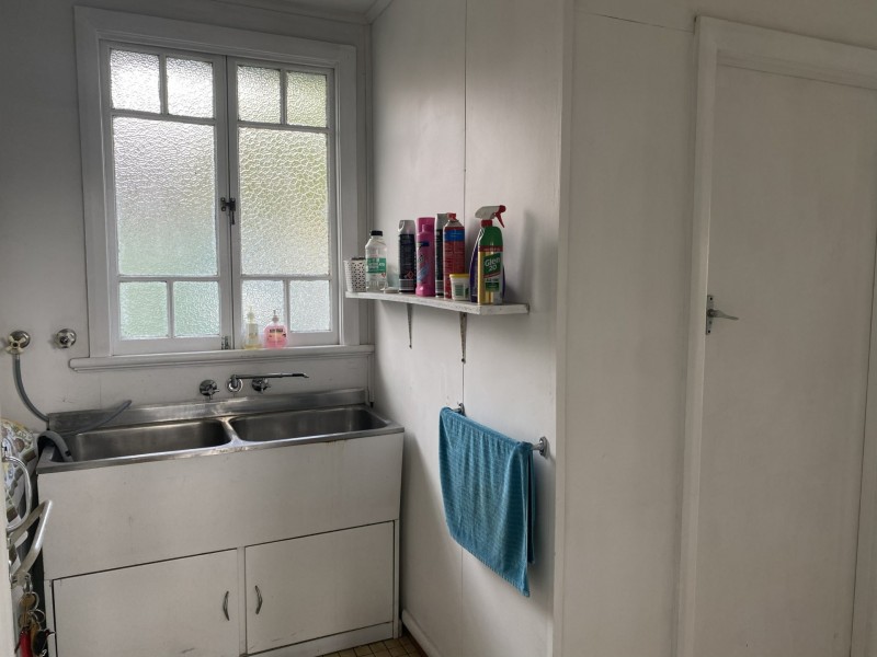 397 Tor street, Newtown QLD 4350