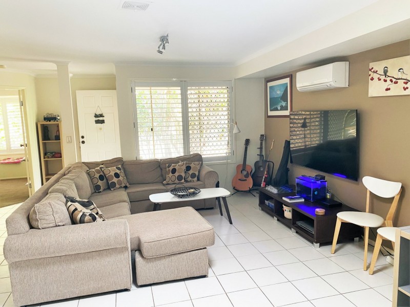 34 Hewett Drive, Regency Downs QLD 4341