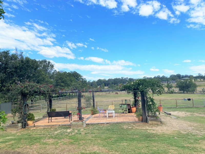 34 Hewett Drive, Regency Downs QLD 4341