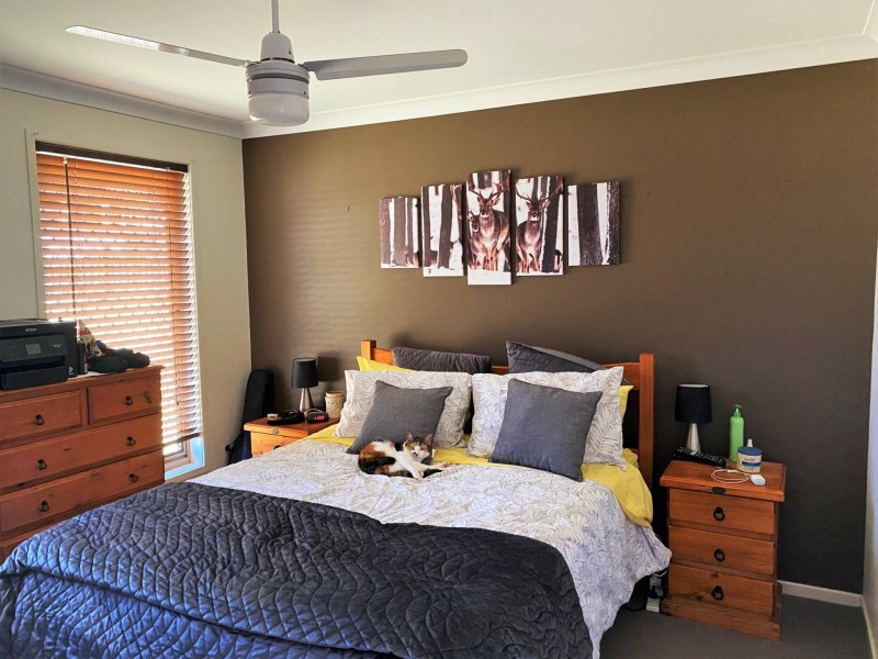 2 Westwood Crescent, Hatton Vale QLD 4341