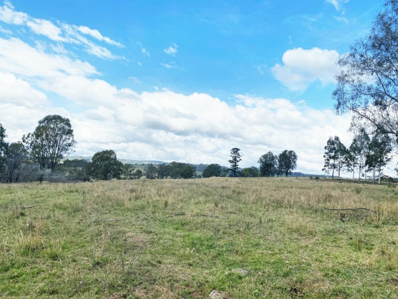 697 Tallegalla Road, Minden QLD 4311