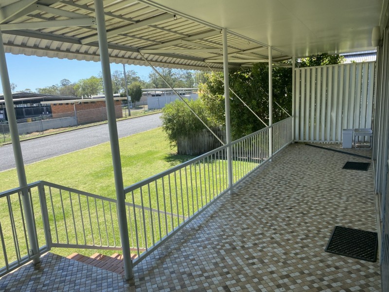 16 Yates Street, Gatton QLD 4343