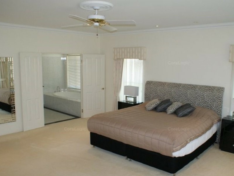 10 Rogers Drive, Gatton QLD 4343