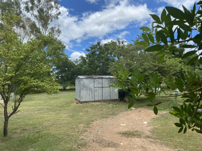 33 Werth Street, Helidon QLD 4344