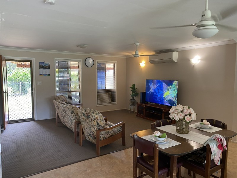 6 Kensington Drive, Withcott QLD 4352