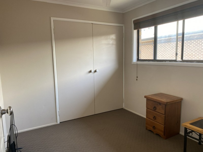 6 Kensington Drive, Withcott QLD 4352