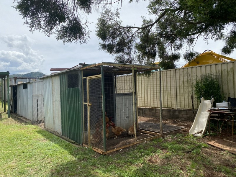 6 Kensington Drive, Withcott QLD 4352