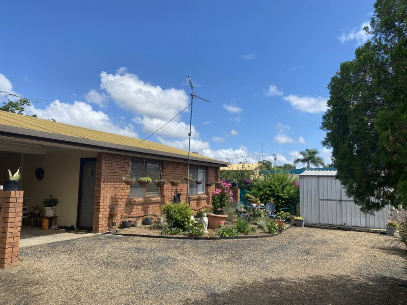 5 Hood Street, Gatton QLD 4343