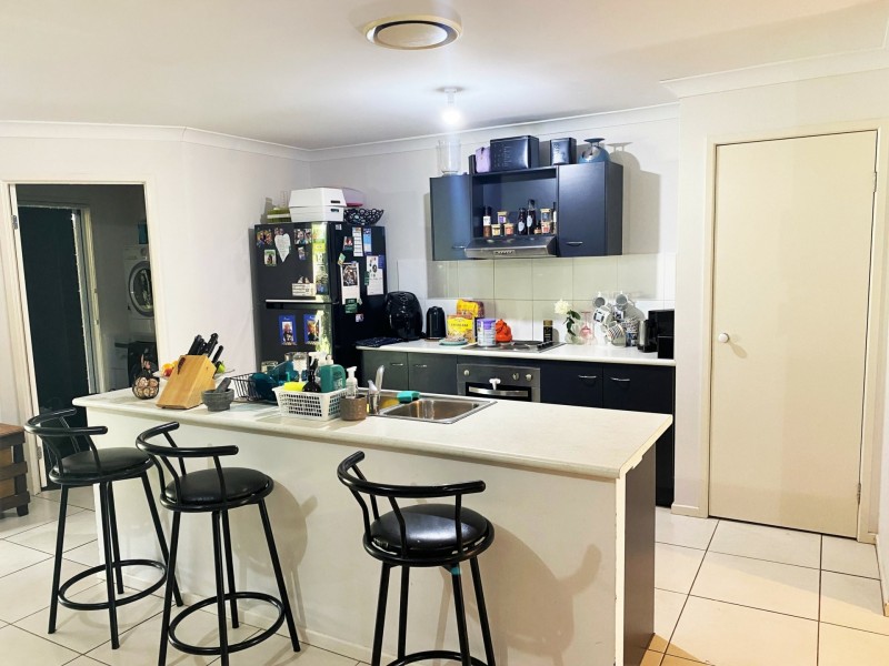 10 Donaldson Road, Plainland QLD 4341