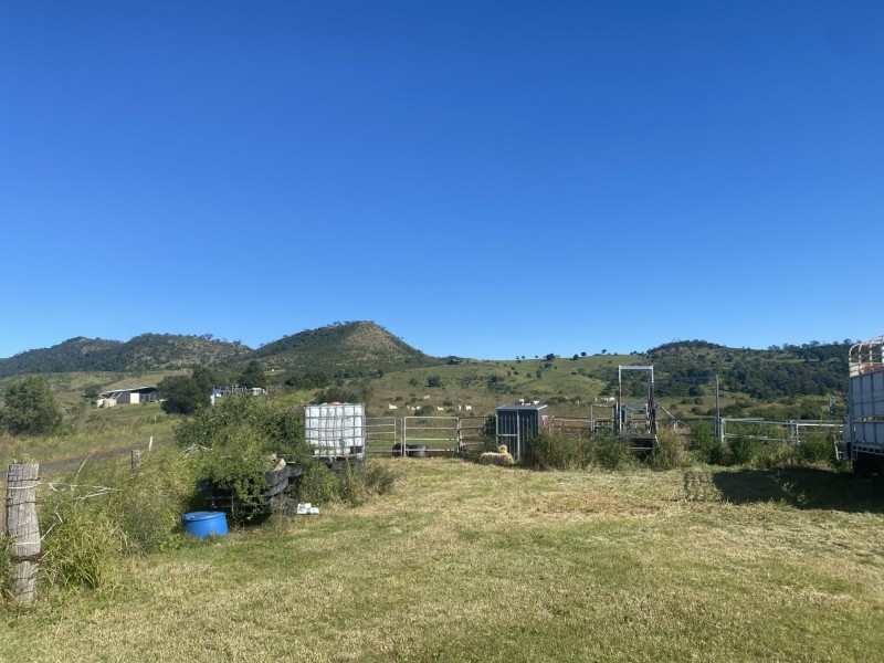 240 West Haldon Road, West Haldon QLD 4359