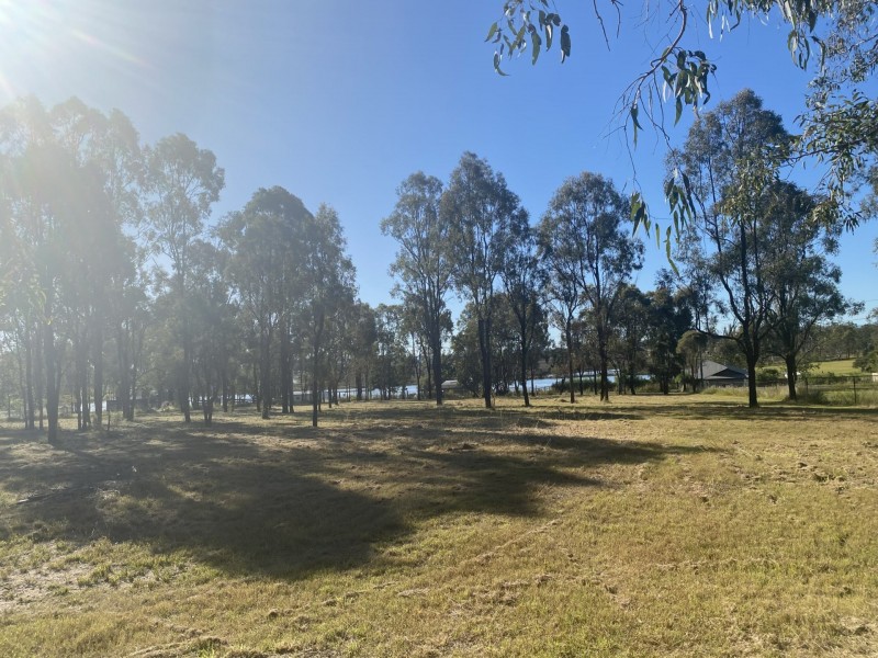 10 Sandalwood Drive, Brightview QLD 4311