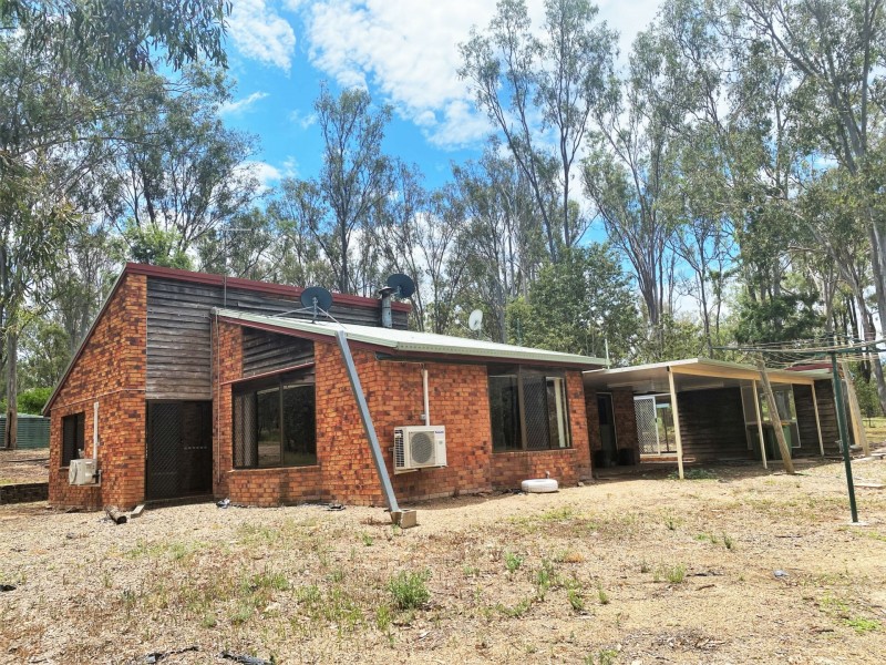 10 Yellowood Court, Kensington Grove QLD 4341