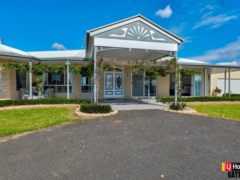 13 Zabel Drive, Plainland QLD 4341