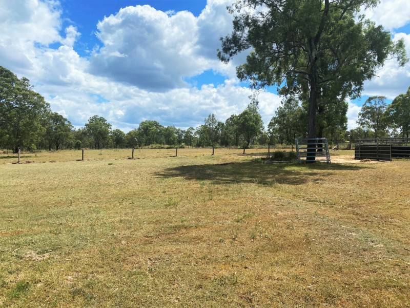 40 Karina Street, Placid Hills QLD 4343