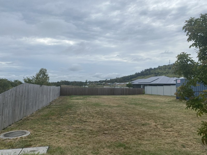 20 Clarence Place, Plainland QLD 4341