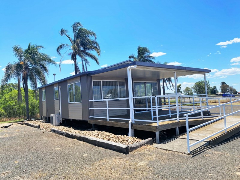 4 GUNN COURT, Crowley Vale QLD 4342