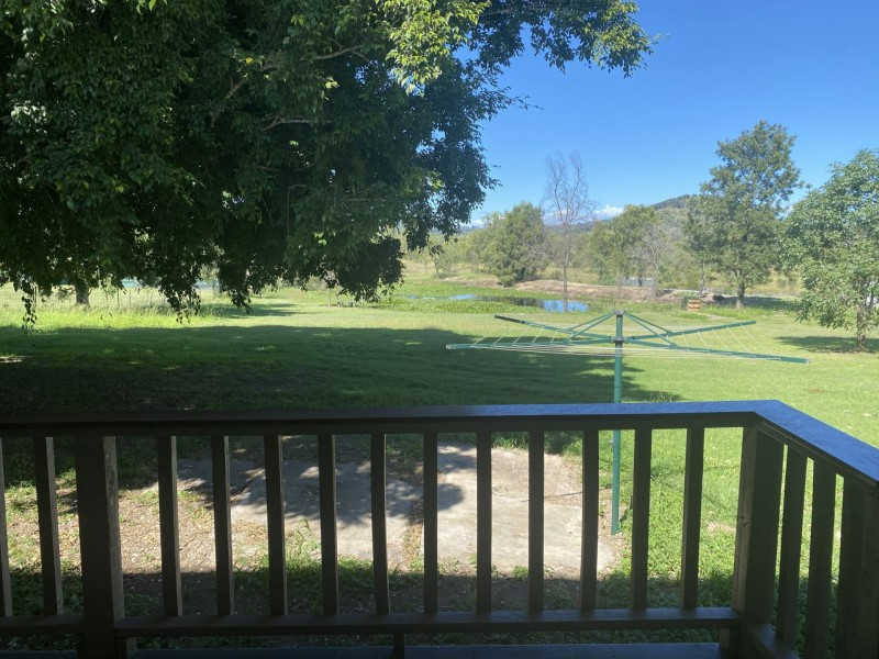 6 Hein Court, Regency Downs QLD 4341