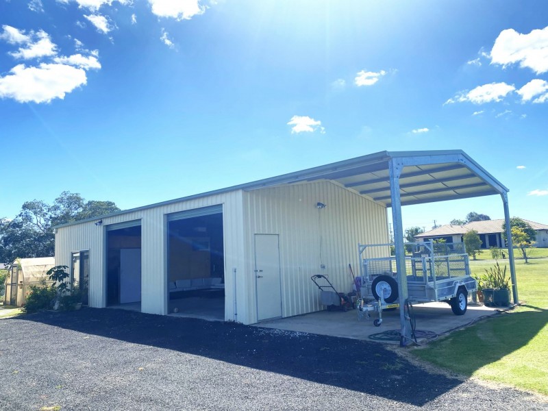 13 Peppertree Place, Plainland QLD 4341
