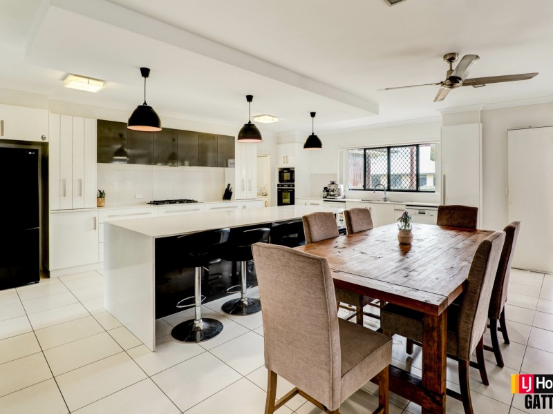 5 Banksia Rd, Gatton QLD 4343