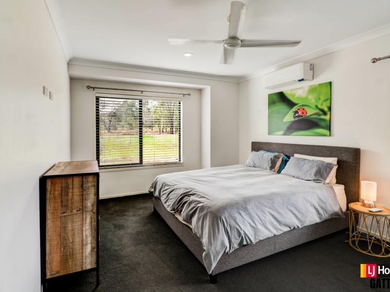 5 Banksia Rd, Gatton QLD 4343