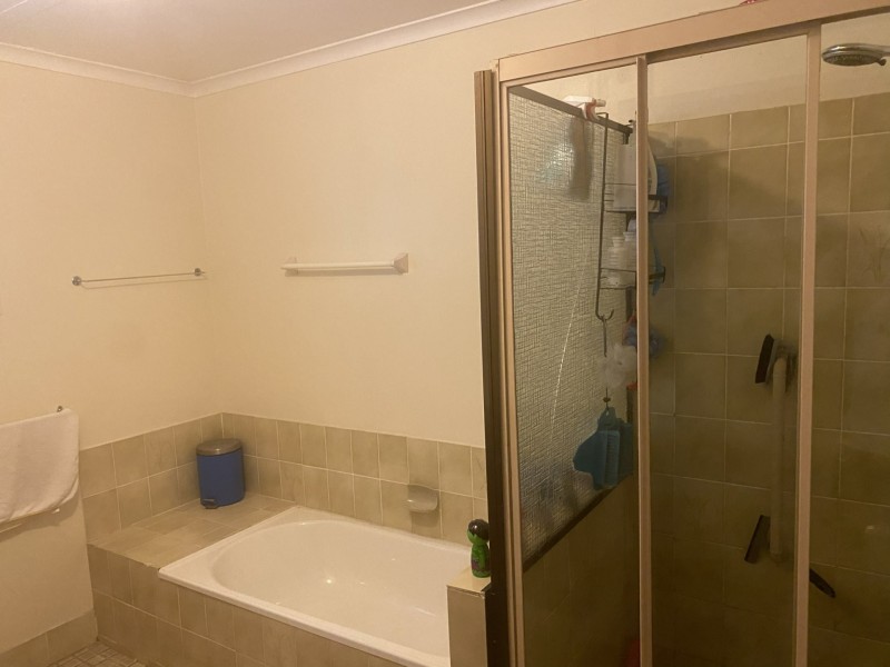 17 Hughes Road, Plainland QLD 4341