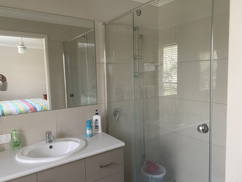 15 Woodside Road, Gatton QLD 4343