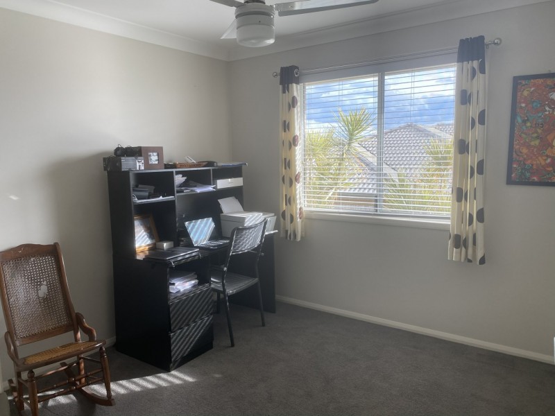 15 Woodside Road, Gatton QLD 4343