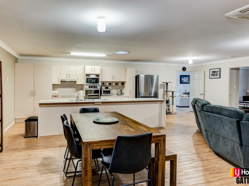 10 Banksia Court, Morton Vale QLD 4343