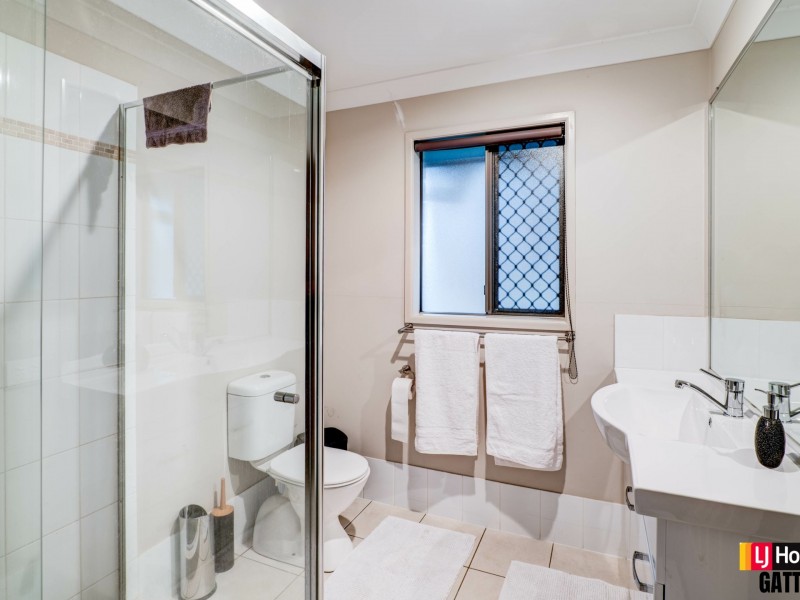 10 Banksia Court, Morton Vale QLD 4343