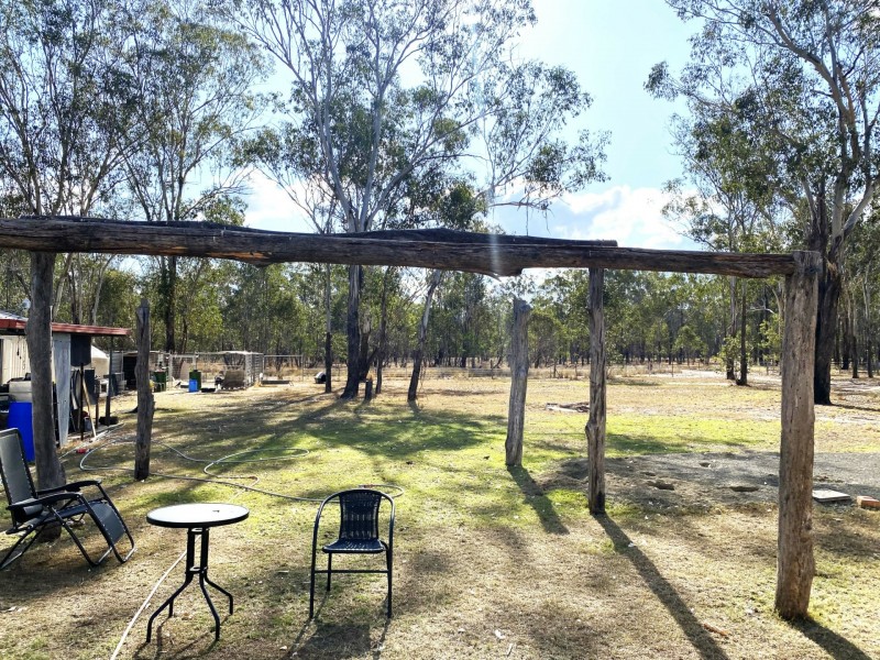 12 Lewis Court, Lockyer Waters QLD 4311