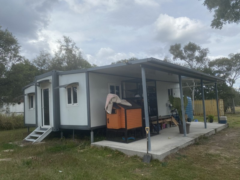 17 Hughes Road, Plainland QLD 4341